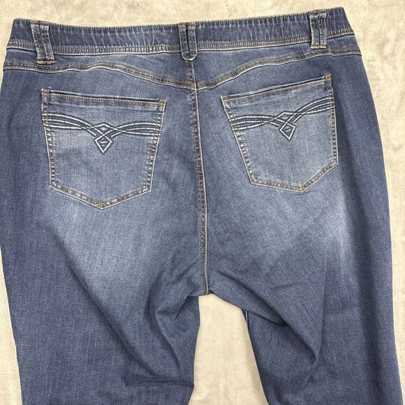Democracy Wo's 20W (40x28 MEASURED) "Ab" Solution Cropped Stretch Blue Jeans - Picture 6 of 7